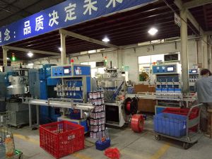 鐵罐測漏機(jī)客戶現(xiàn)場