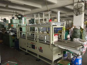 鐵罐測(cè)漏機(jī)客戶現(xiàn)場(chǎng)